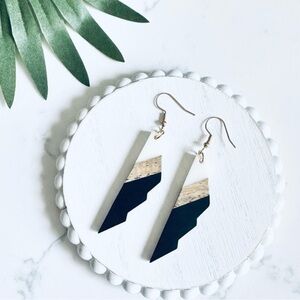 2/$30🌵 Bohemian White Brown Black Resin & Wood  Earrings Boho Jewelry Gift NEW